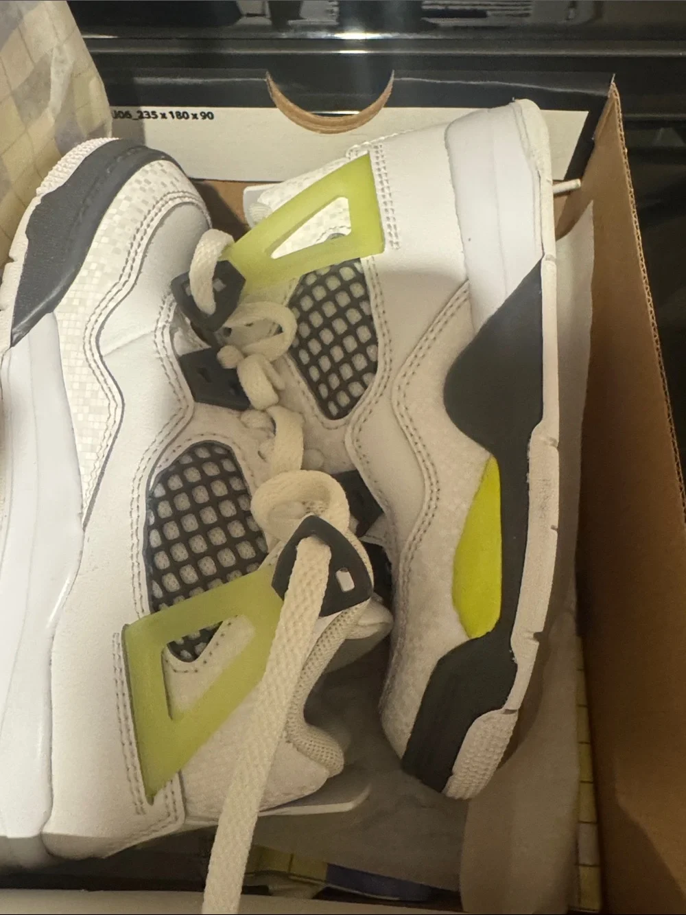 Jordan classic retro